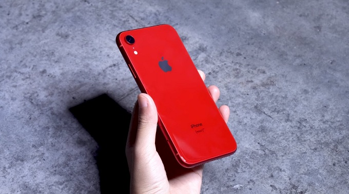 Đánh giá iPhone XR đỏ: Phiên bản được ưa chuộng nhất [Khảo Sát 2022]