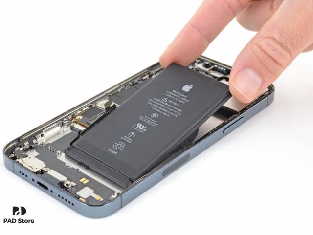 Thay pin iPhone 12 Pro chính hãng, bảo hành 1 năm | PAD Store
