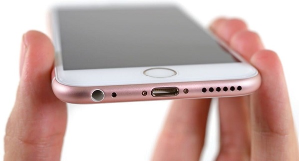 co-nen-mua-iphone-se-16gb-khong_1579148752 có nên mua iphone se 16gb hay không