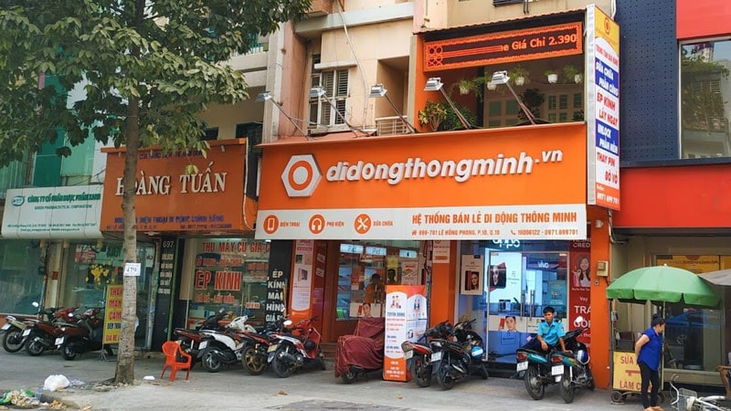 iphone-xach-tay-va-chinh-hang_1629352894 mua iphone xách tay uy tín