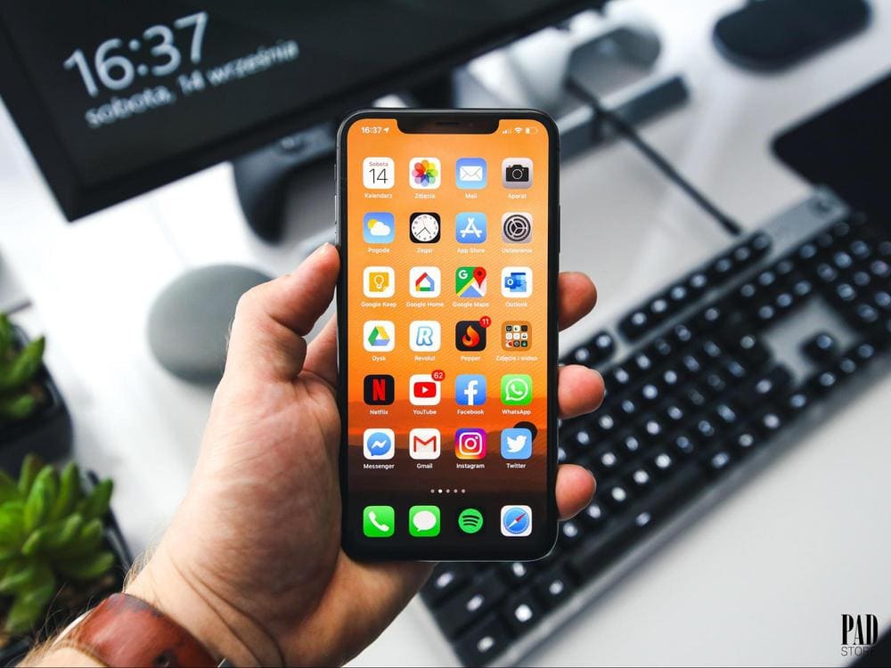 man-hinh-iphone-xs-max-dai-loan_1598587273 màn hình iphone xs max đài loan