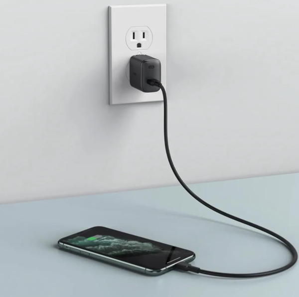 tại sao sạc không vào pin iphone