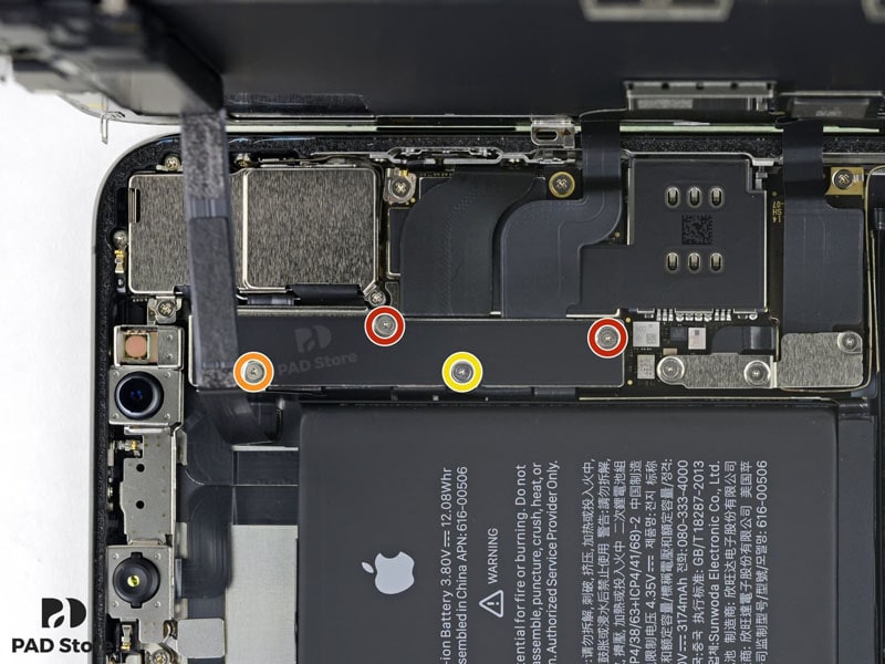 thay-pin-iphone-xs-max-chinh-hang_1629359532