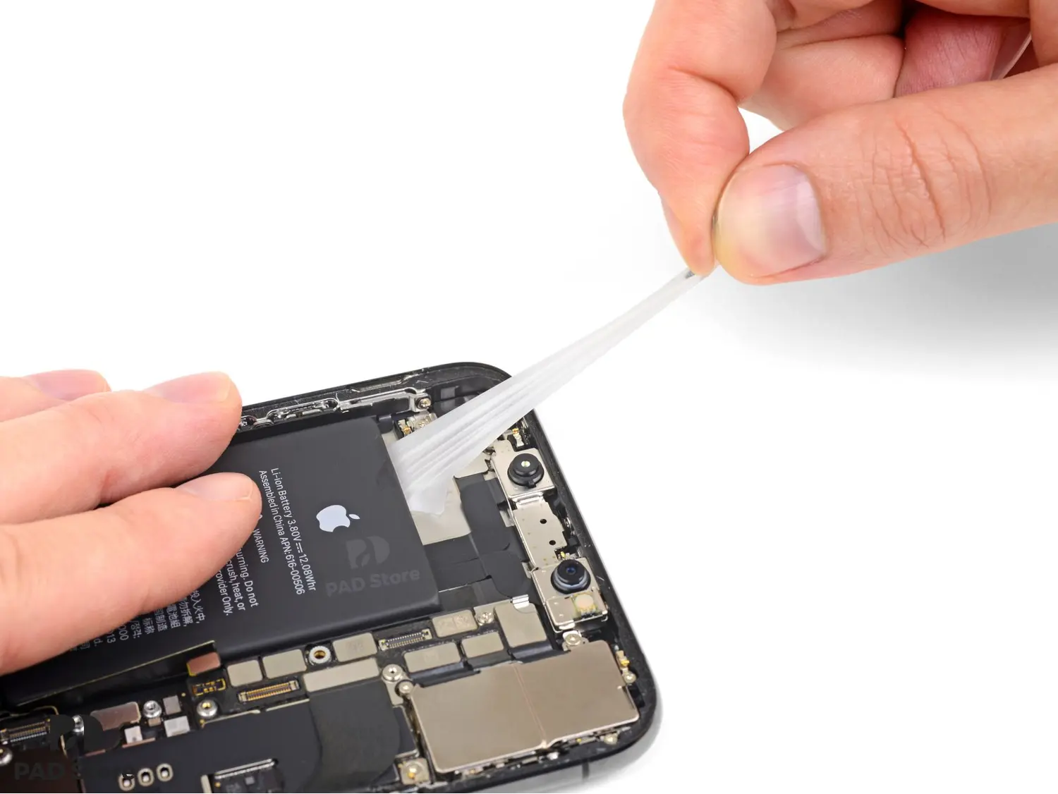 thay_pin_iphone_xs_max_chinh_hang_14_1625738947