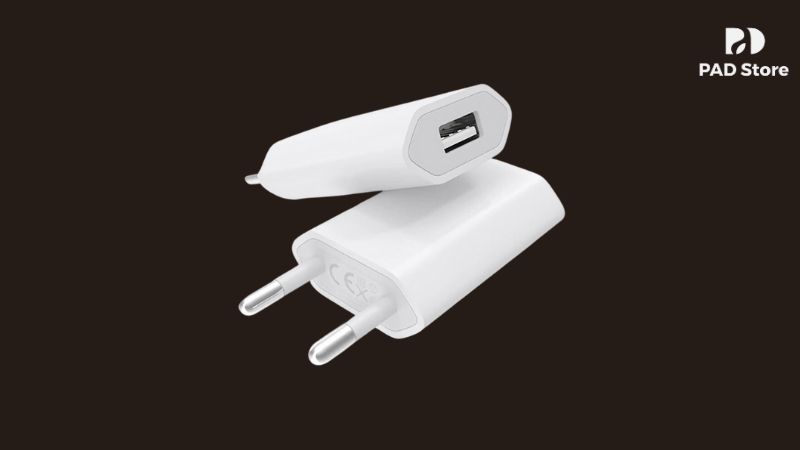 Sử dụng củ sạc kém chất lượng cũng khiến cho cụm sạc iPhone Xs