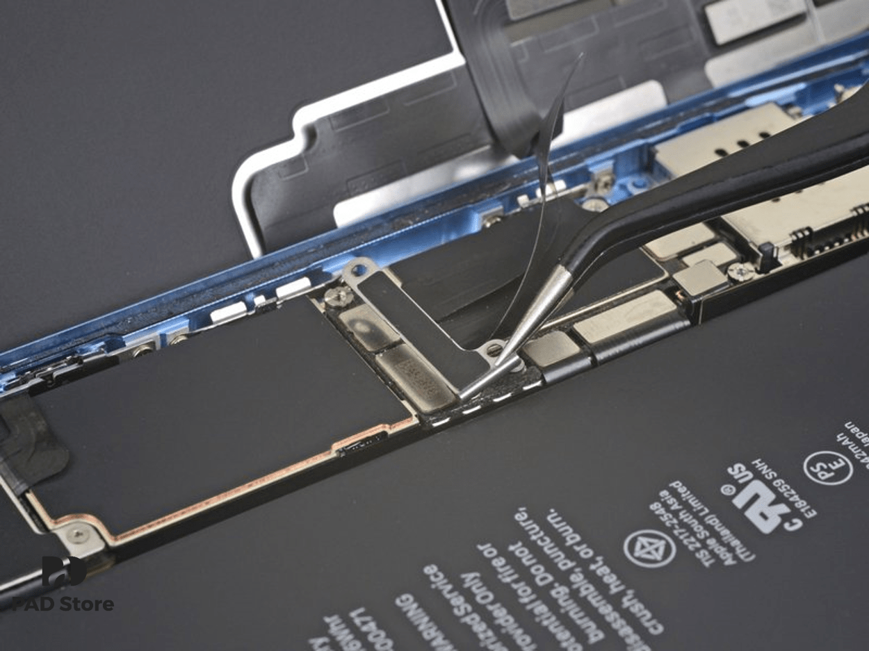 thay pin xr bao nhiêu tiền