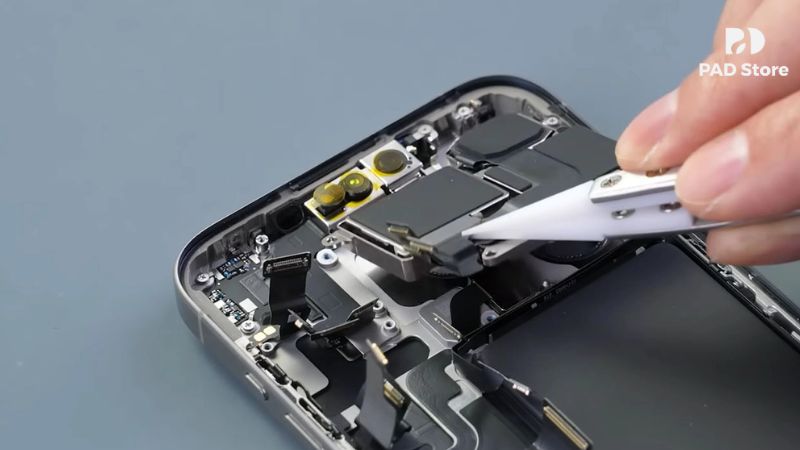 Quy trình thay thế chuyên nghiệp và đội ngũ kỹ thuật viên tận tâm.