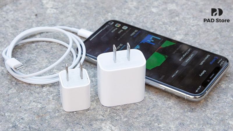 iPhone 12 sạc đầy pin lâu hơn bình thường là dấu hiệu cho thấy cần thay cụm sạc