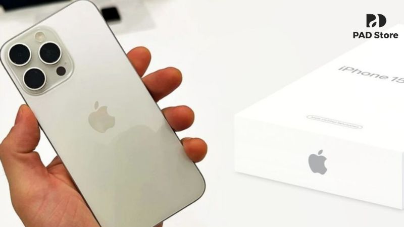 iPhone tân trang là những chiếc điện thoại bị lỗi và được Apple thu hồi và sửa chữa bằng linh kiện mới chính hãng