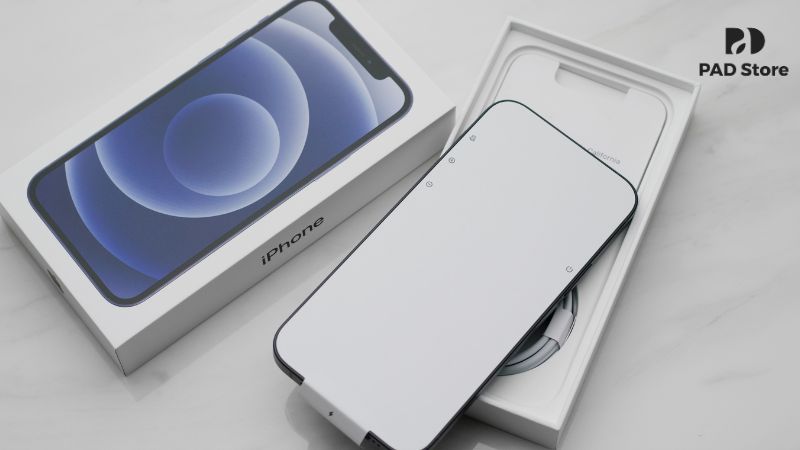 iPhone 12 Series cũng đạt chuẩn IP68, giúp kháng nước hiệu quả