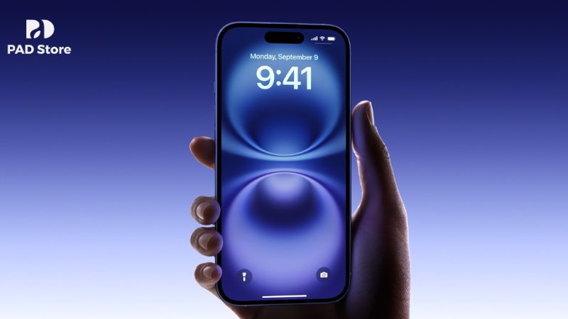 Viên pin dung lượng 4.800mAh kết hợp cùng sự tối ưu điện năng của chip A18 cho thời gian phát video liên tục lên đến 26 giờ