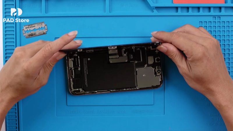 Thay Cụm Sạc iPhone 14 Pro Max Địa Chỉ Uy Tín Tại PAD Store