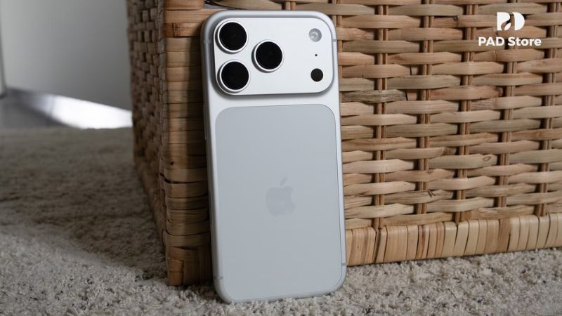 Mua iPhone 17 Tặng Sạc 20W Chính Hãng Tại PAD Store