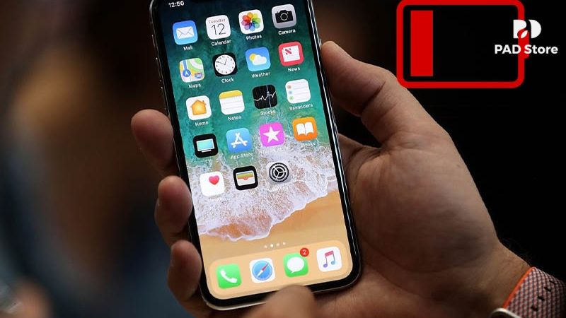 Đôi khi iOS gặp lỗi hiển thị phần trăm pin không đúng thực tế, khiến máy báo hết pin khi thực chất vẫn còn dung lượng