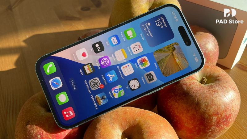 Chương Trình Mua iPhone 16 Tặng Sạc 20W