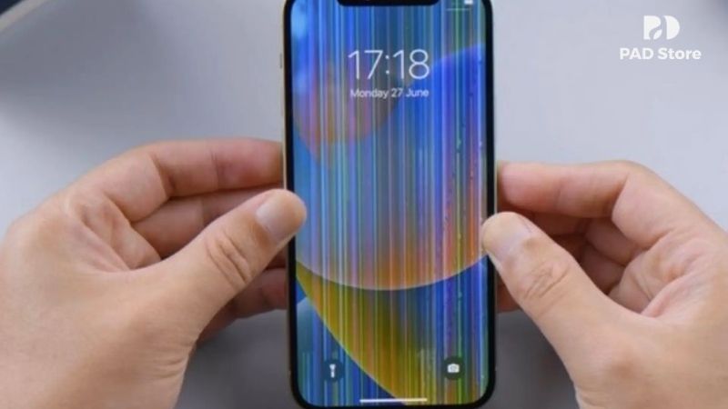 Một số phiên bản iOS mới khi mới phát hành có thể chứa lỗi trong driver điều khiển màn hình