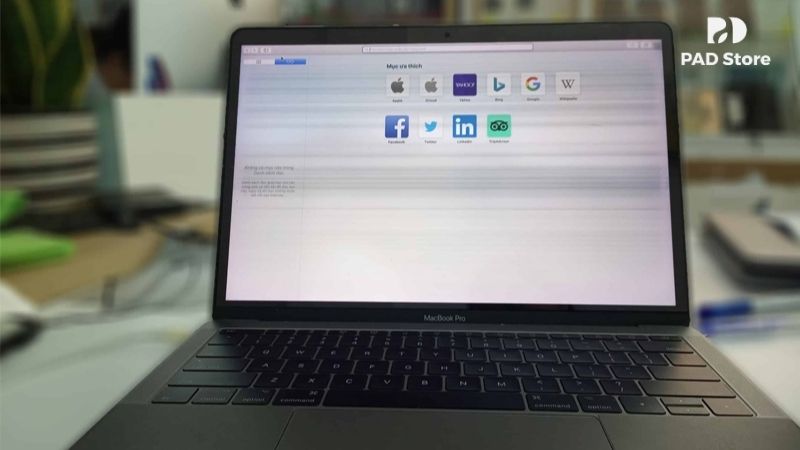 Mua MacBook cũ từ cá nhân không rõ nguồn gốc đồng nghĩa với việc bạn tự chịu toàn bộ rủi ro nếu lỗi phát sinh sau khi mua