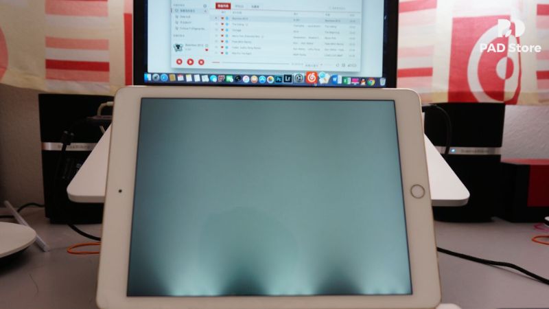 Dấu hiệu nhận biết tình trạng màn hình iPad bị hở sáng